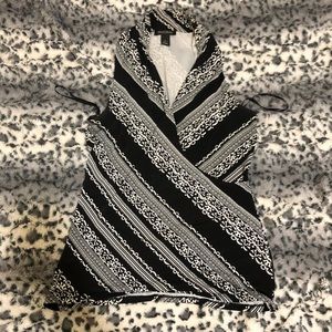 White House black market blouse